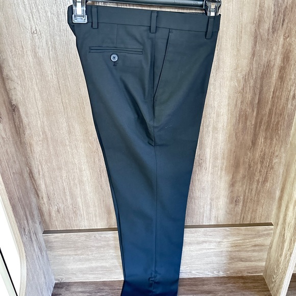 Jos A Bank boys 1905 black collection suit. - Picture 4 of 11